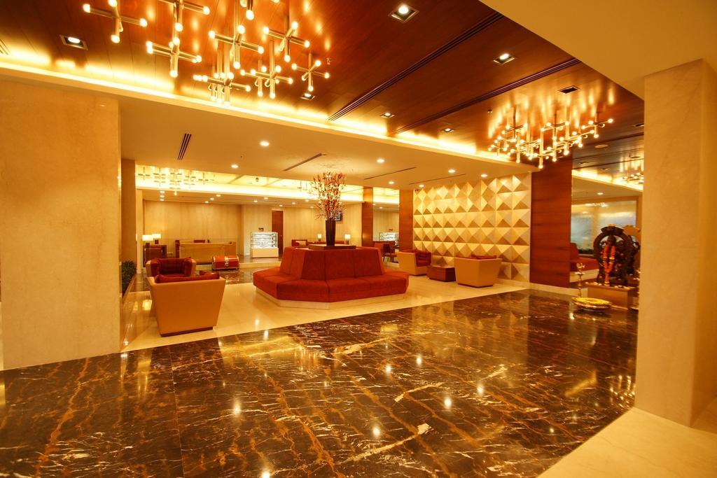 Dolphin Hotel Visakhapatnam Exteriör bild