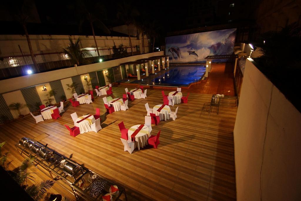 Dolphin Hotel Visakhapatnam Exteriör bild