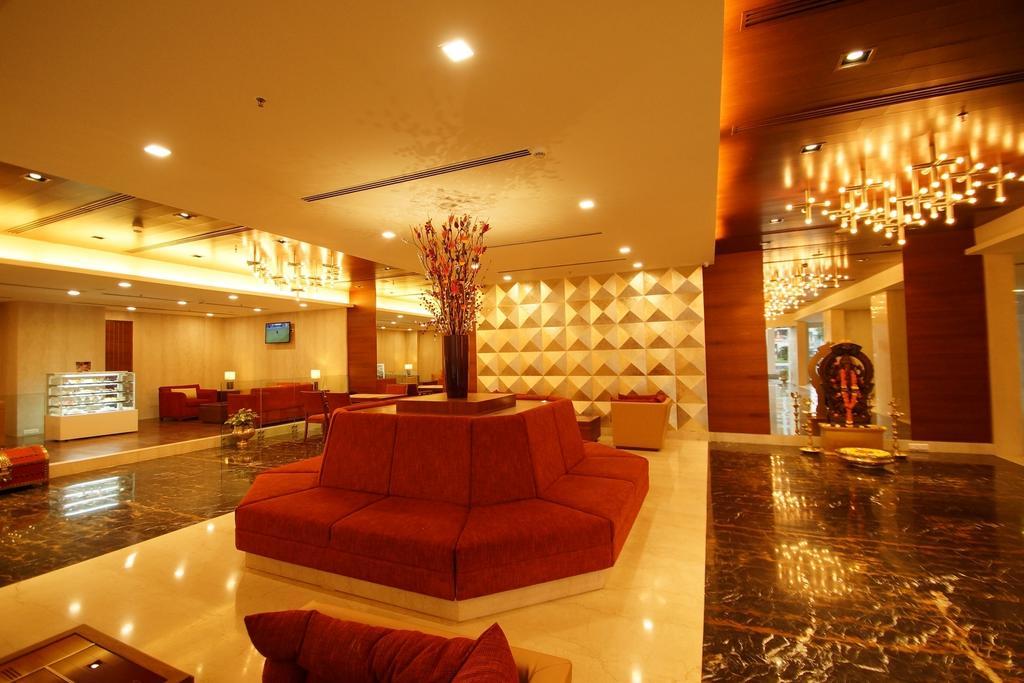 Dolphin Hotel Visakhapatnam Exteriör bild