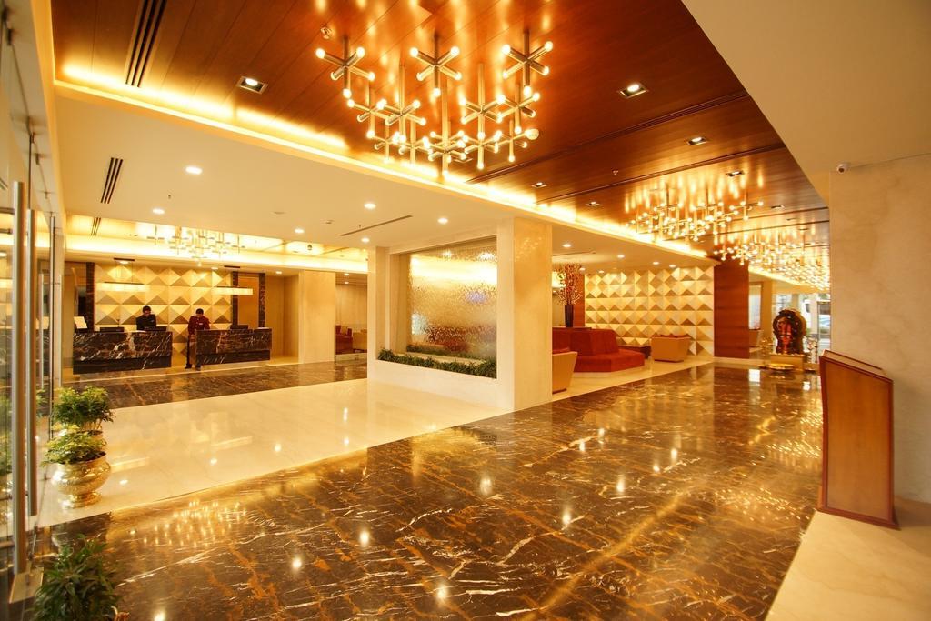 Dolphin Hotel Visakhapatnam Exteriör bild